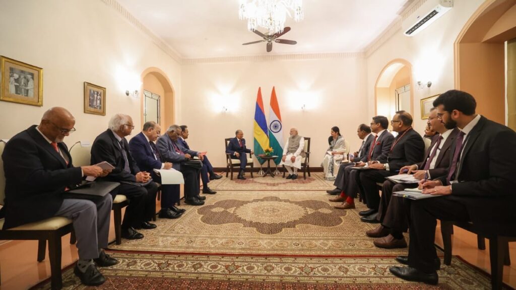 भरत-मरशस-सयकत-घषण