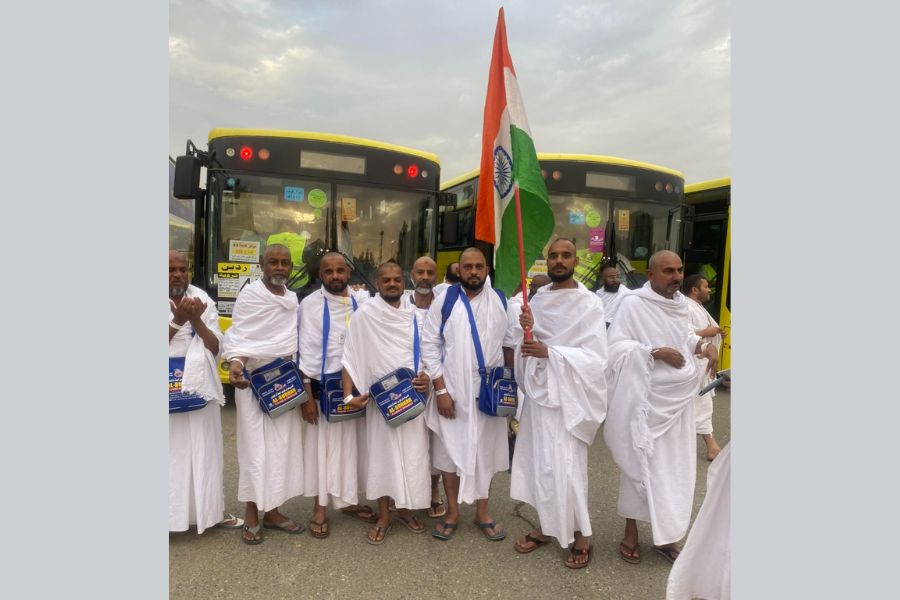 Al Burhan Tours and Travels: A leading tours and travels company specializing in organizing Haj and Umrah