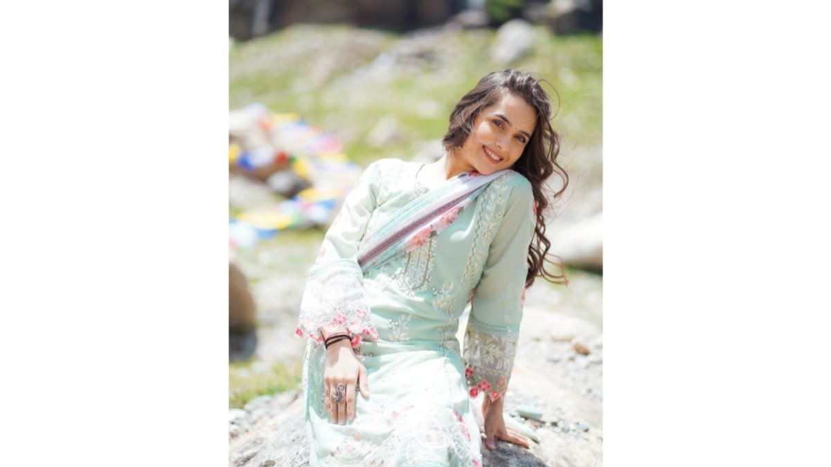 Untitled-design-2024-11-22T145001.609