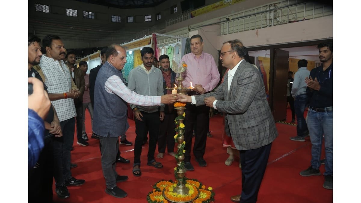 Untitled-design-2024-12-06T183641.040