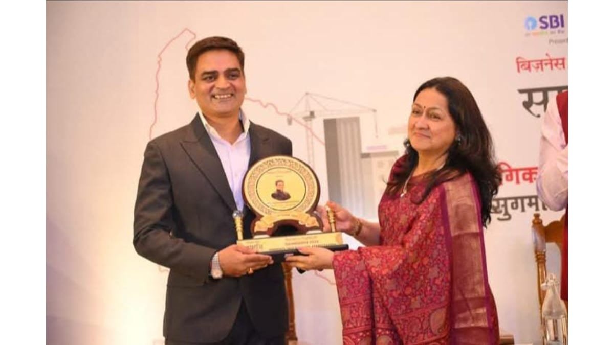 Rajat-Synergy-Foundation-A-Changemaker-Transforming-Lives-in-Varanasi-for-Over-200-Years-1