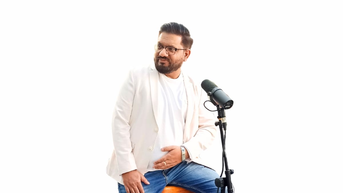 Seven-Sky-Music-Unveils-Soulful-New-Track-Roomani-Ishq-by-Manoj-Srivastava