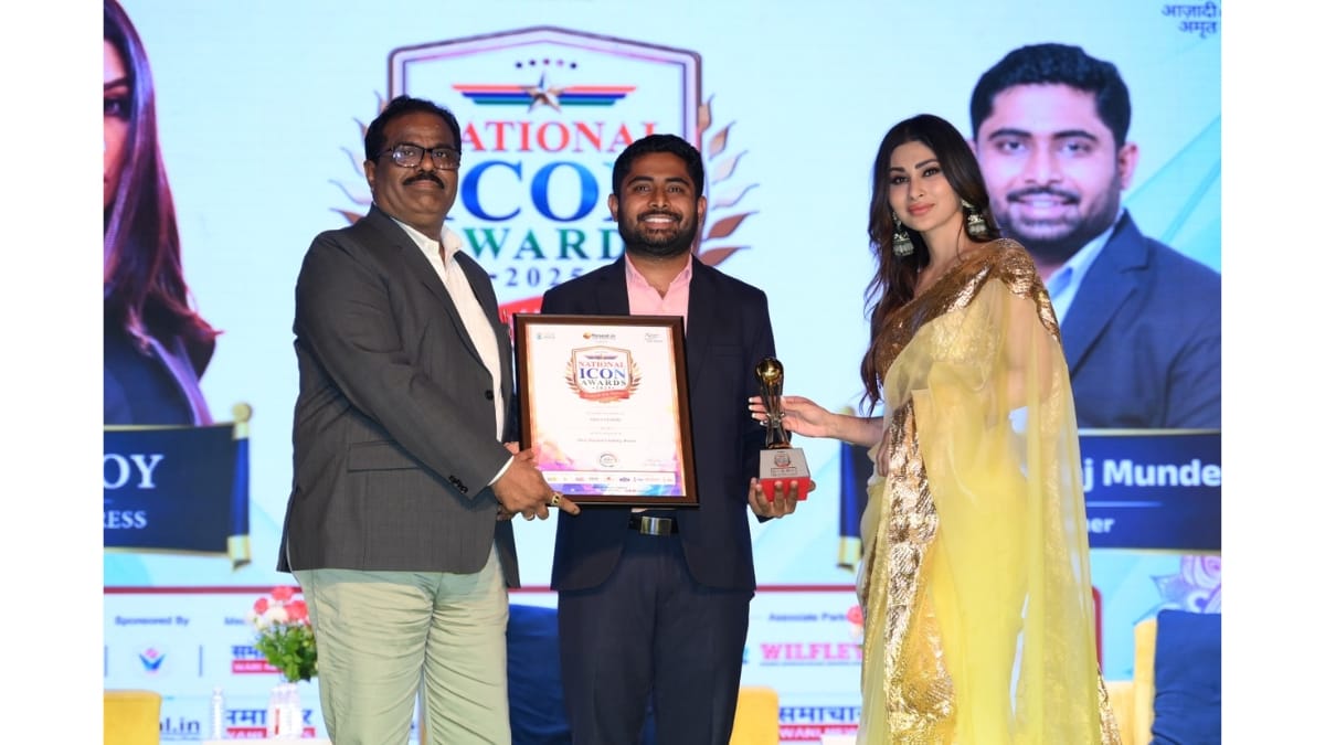 Weaving-Trust-and-Tradition-Mr-Raviraj-Munde-National-Icon-Award-Winner-2025