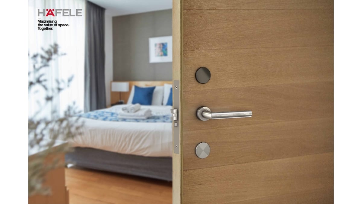 PNN-Hafele-Strengthens