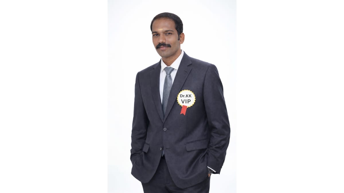 Dr. Karthikeyan: A Visionary Leader Shaping Stress-Free Learning and Transformational Leadership -PNN